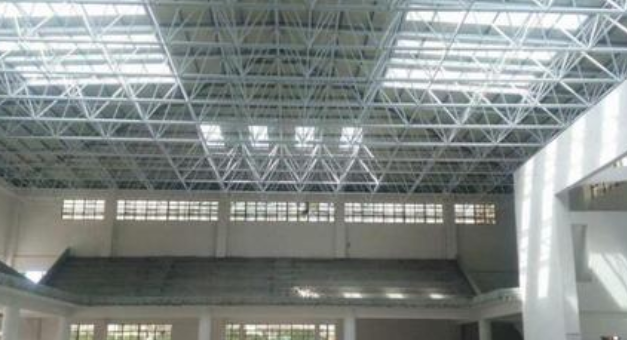 怀化怎么能力选定一家无气力的不锈钢网架公司